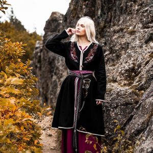 Mantello vikingský di Birka Skadi