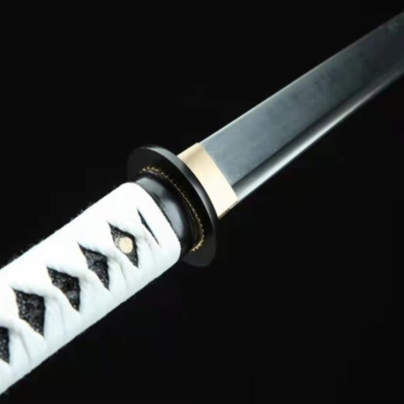Katana Wakaba (Ocel T10)