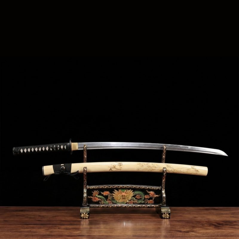 Katana Tsubaki (Ocel Damašek con Vera Pelle di Razza)