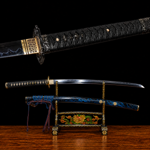 Katana Akane (Ocel T10 con Hamon Autentický e Pelle di Razza)