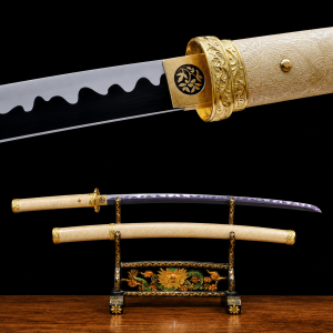 Katana Tsubomi (Ocel T10)