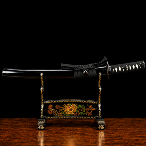 Tanto Iyo (Ocel T10 Černý)