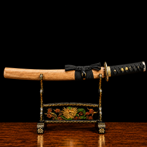 Tanto Niihama (Ocel T10 con Hamon Autentický)