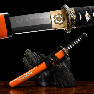 Tanto Urayasu (Ocel T10 con Hamon Autentický)