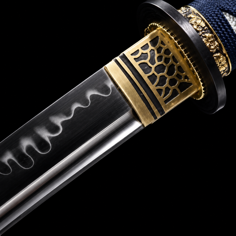 Tanto Uwajima (Ocel T10 con Hamon Autentický)